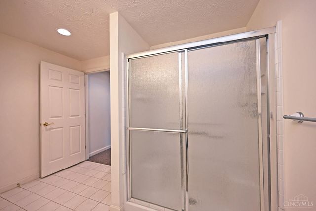 5816 Whitecat Court, Miami Twp, OH 45150