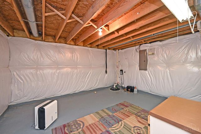 5816 Whitecat Court, Miami Twp, OH 45150