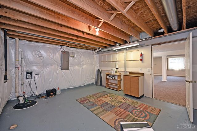 5816 Whitecat Court, Miami Twp, OH 45150