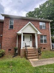 8014 Pleasant Grove Road B, Charlotte, NC 28216