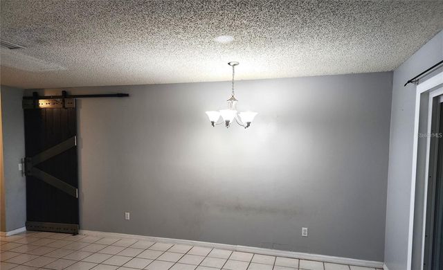 2033 QUINTILIS CT, Deltona, FL 32738