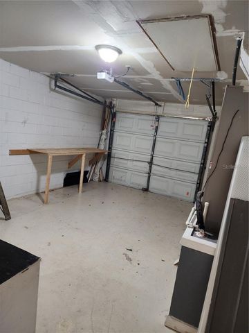 2033 QUINTILIS CT, Deltona, FL 32738