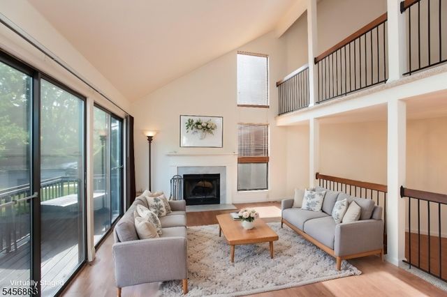 3722 Bloomingdale Dr, Hillsborough Twp., NJ 08844