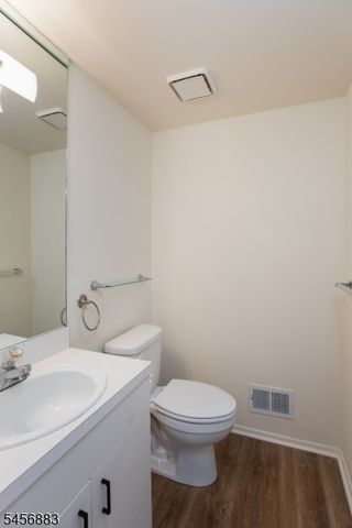 3722 Bloomingdale Dr, Hillsborough Twp., NJ 08844