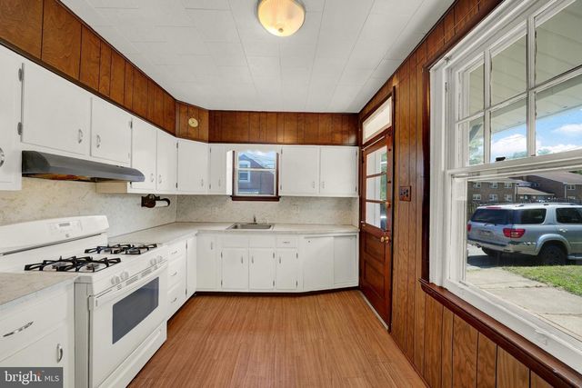 716 E 2ND ST, Birdsboro, PA 19508