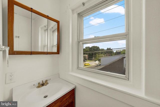 716 E 2ND ST, Birdsboro, PA 19508