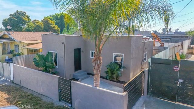 1712 E 57th, Los Angeles, CA 90058