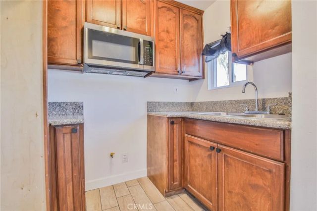 1712 E 57th, Los Angeles, CA 90058