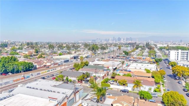 1712 E 57th, Los Angeles, CA 90058