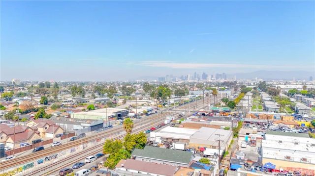 1712 E 57th, Los Angeles, CA 90058