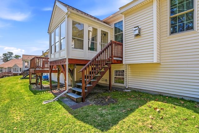 19 Brook Lane 19, Berlin, MA 01503
