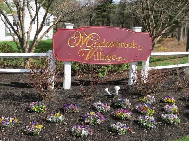 19 Brook Lane 19, Berlin, MA 01503