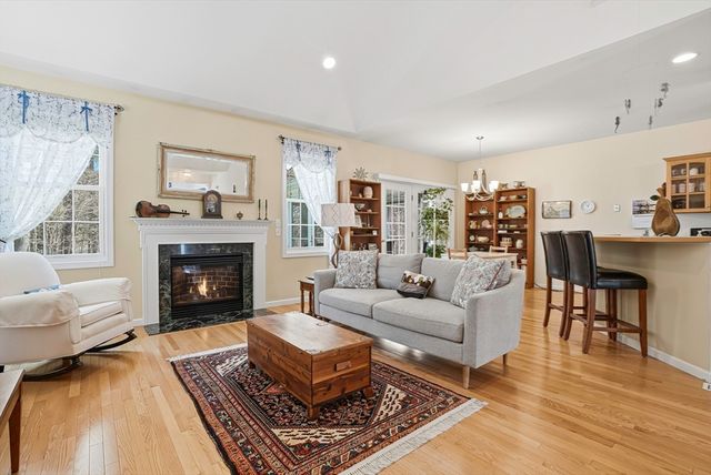 19 Brook Lane 19, Berlin, MA 01503