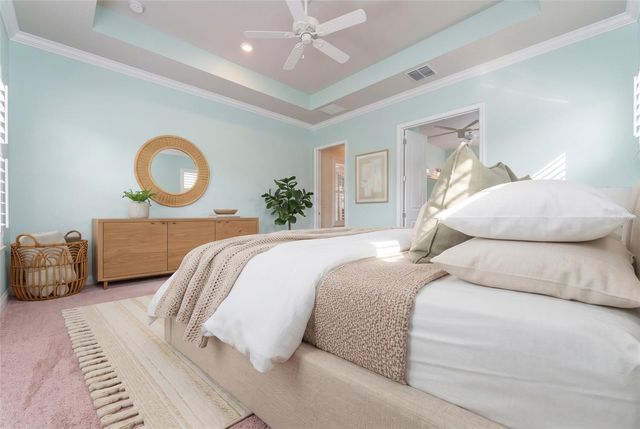 14008 SWALLOW HILL DRIVE, Lithia, FL 33547