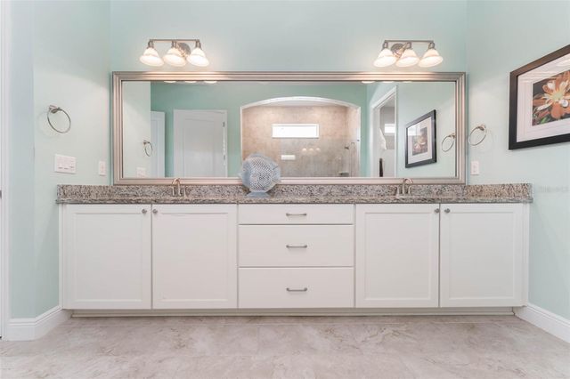 14008 SWALLOW HILL DRIVE, Lithia, FL 33547