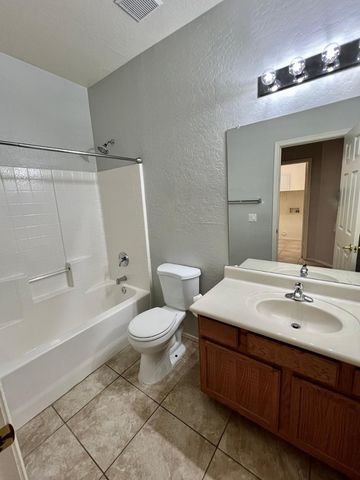 9926 E Farmdale Avenue, Mesa, AZ 85208