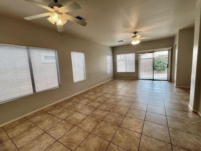 9926 E Farmdale Avenue, Mesa, AZ 85208