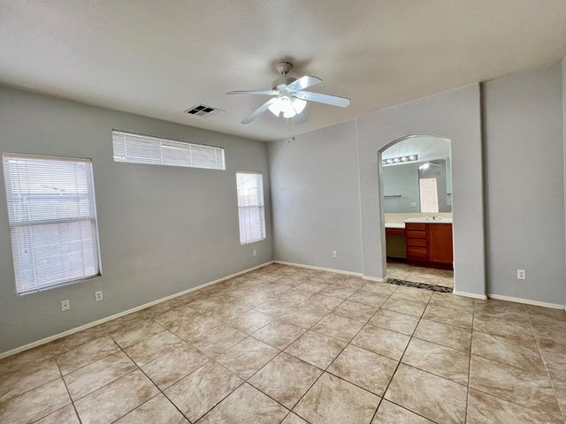 9926 E Farmdale Avenue, Mesa, AZ 85208