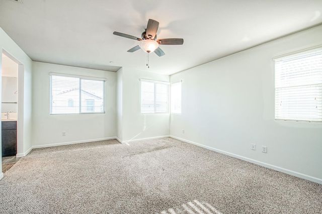 3660 Parkstone Way, Clovis, CA 93619