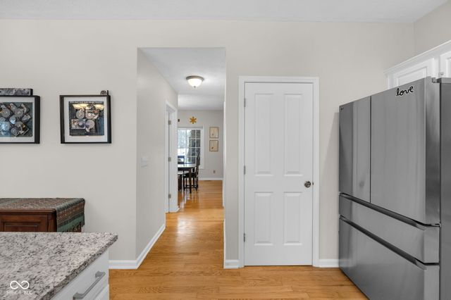 10871 Weston Drive, Carmel, IN 46032