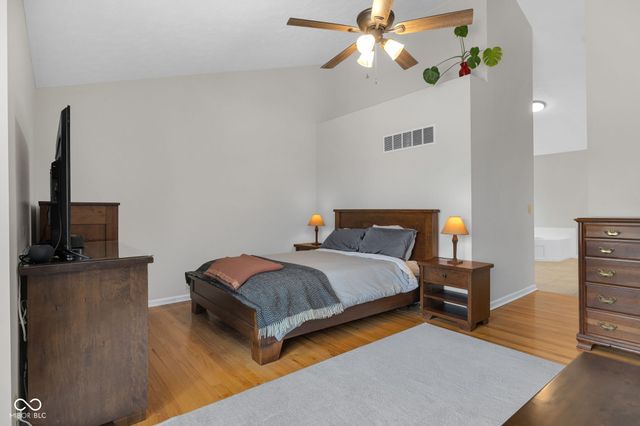 10871 Weston Drive, Carmel, IN 46032