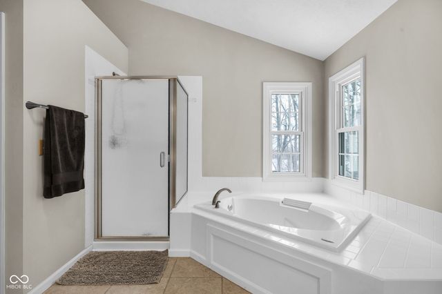 10871 Weston Drive, Carmel, IN 46032