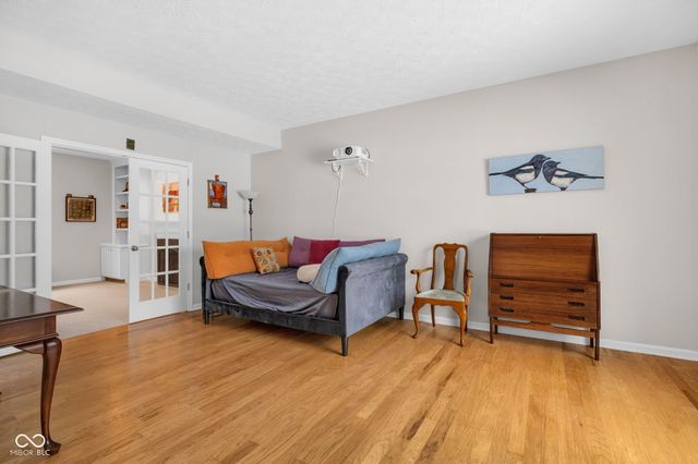 10871 Weston Drive, Carmel, IN 46032