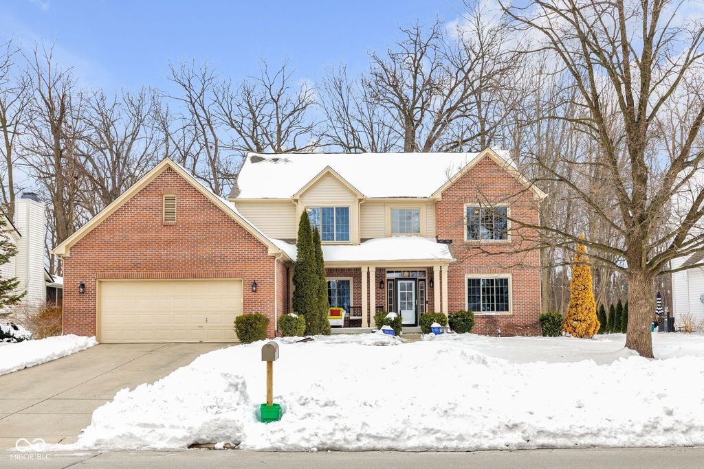 10871 Weston Drive, Carmel, IN 46032