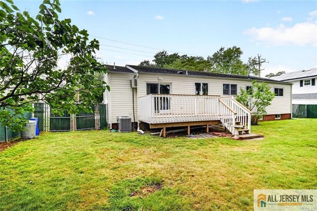 30 Half Acre Road, Jamesburg, NJ 08831