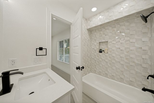 5306 Green Grove, San Antonio, TX 78223