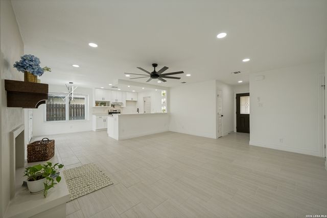 5306 Green Grove, San Antonio, TX 78223