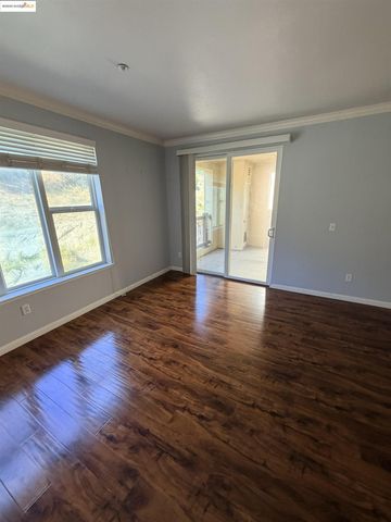 2210 Gellert Blvd 5305, South San Francisco, CA 94080