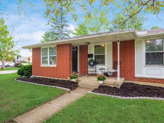 1410 Chelmsford Square S, Columbus, OH 43229