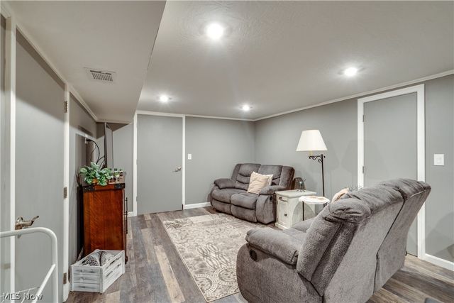 12722 Lisbon Street SE, Paris, OH 44669