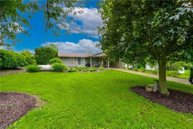 12722 Lisbon Street SE, Paris, OH 44669
