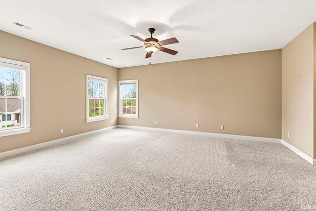 53347 Summer Breeze Drive, South Bend, IN 46637