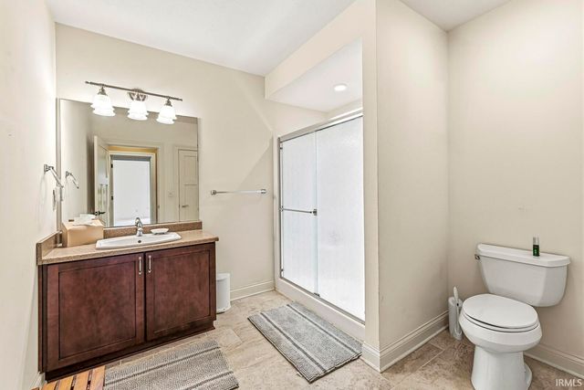 53347 Summer Breeze Drive, South Bend, IN 46637