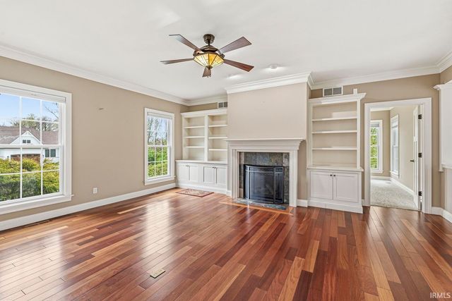 53347 Summer Breeze Drive, South Bend, IN 46637