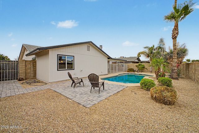 6123 W NANCY Road, Glendale, AZ 85306
