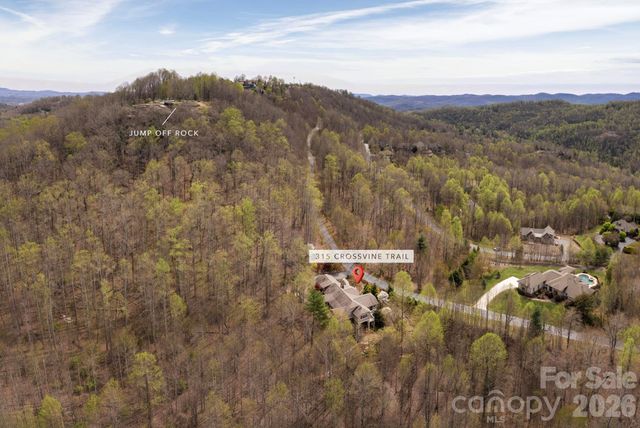 315 Crossvine Trail, Hendersonville, NC 28739