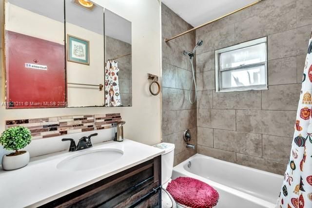 2001 SW 84th Ter, North Lauderdale, FL 33068