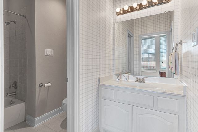 2720 Ranchview Drive, Richardson, TX 75082