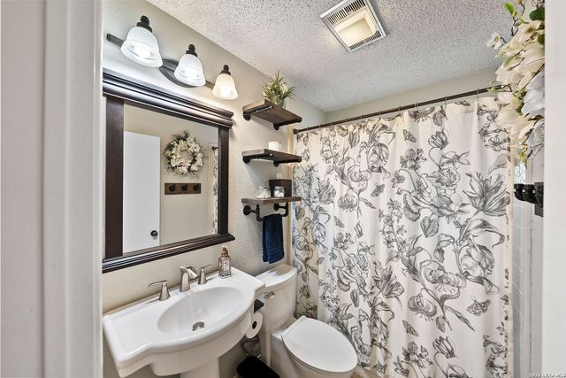 3306 Morning Brook, San Antonio, TX 78247