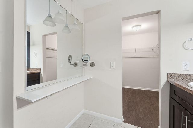 433 SW 27th Avenue, Delray Beach, FL 33445