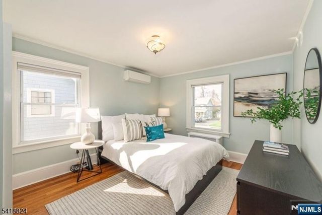 20 Columbus Avenue, Montclair, NJ 07042