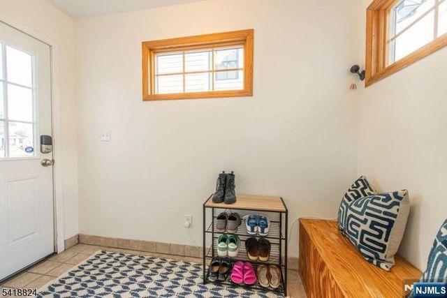 20 Columbus Avenue, Montclair, NJ 07042