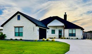 5401 Riviera Lane, San Angelo, TX 76904
