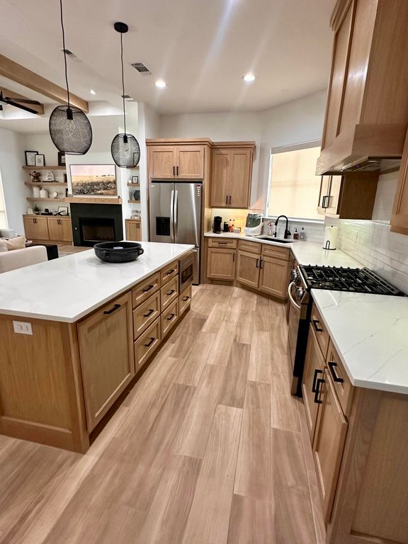 Image 8 of property listing at 5401 Riviera Lane, San Angelo, TX 76904