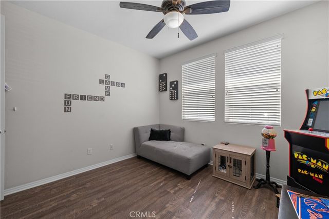 28821 Panorama Court, Valencia, CA 91354