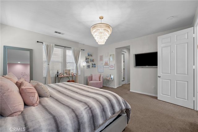 28821 Panorama Court, Valencia, CA 91354